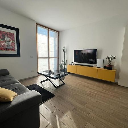 Apartmán Domusmi - Nuvolone-7 Milán Exteriér fotografie